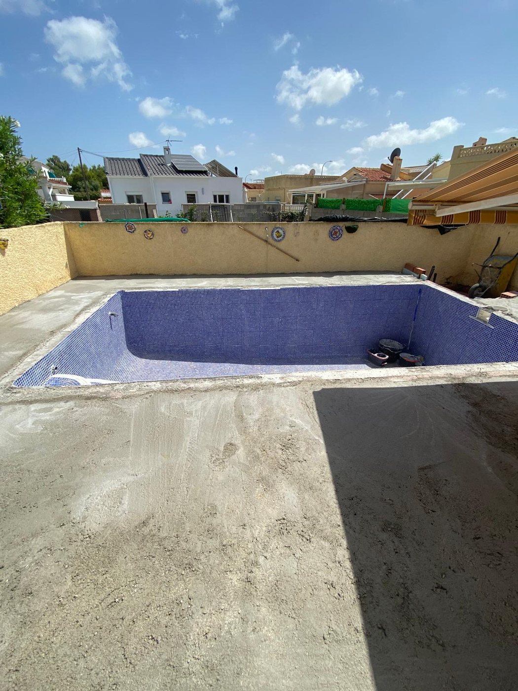 Construcción de piscina por AARSTEK